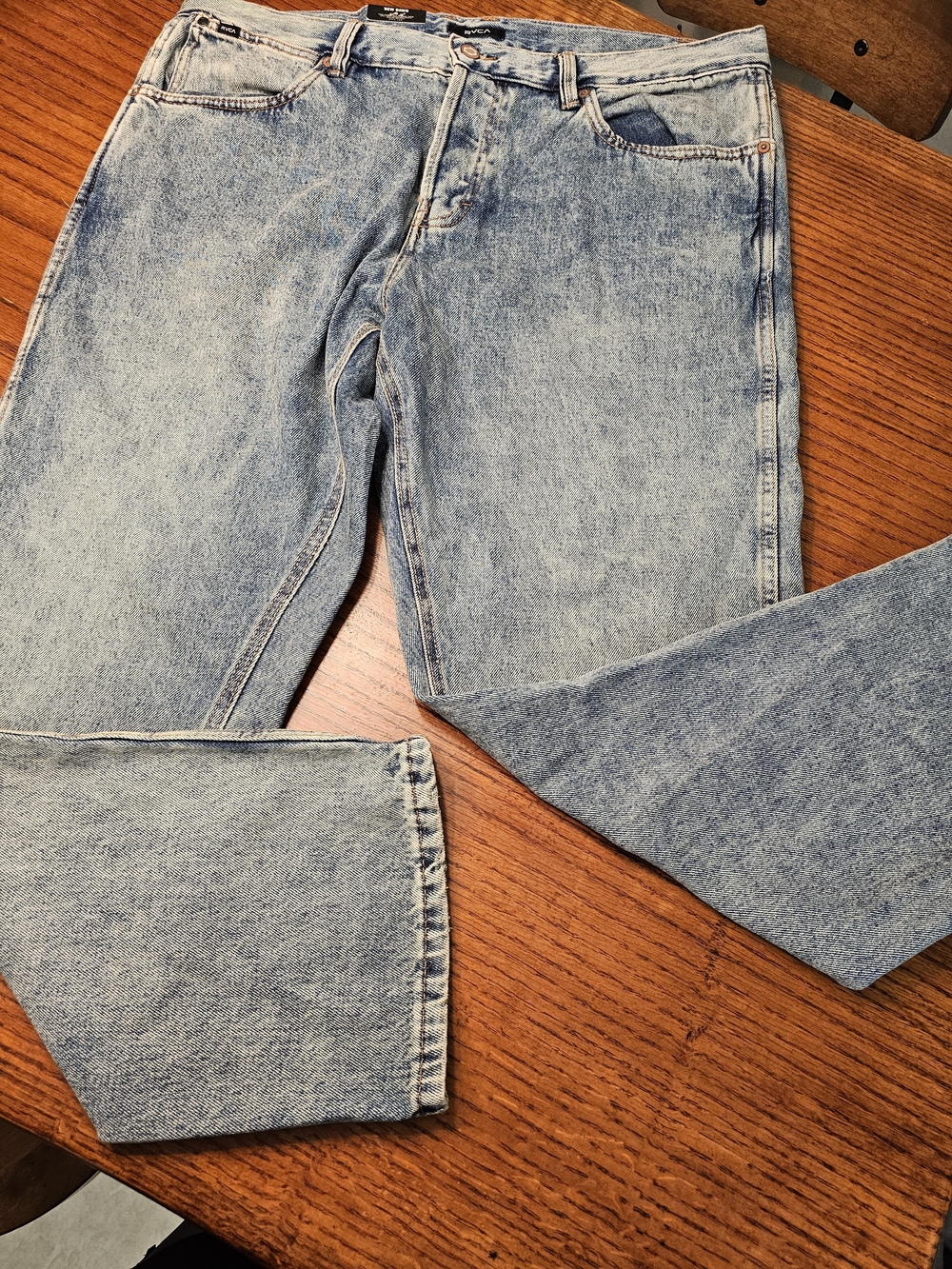 RVCA Light Blue Washed Men’s Jeans